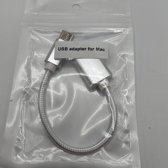 Apple USB-C to USB adapter - Picture 1 of 2